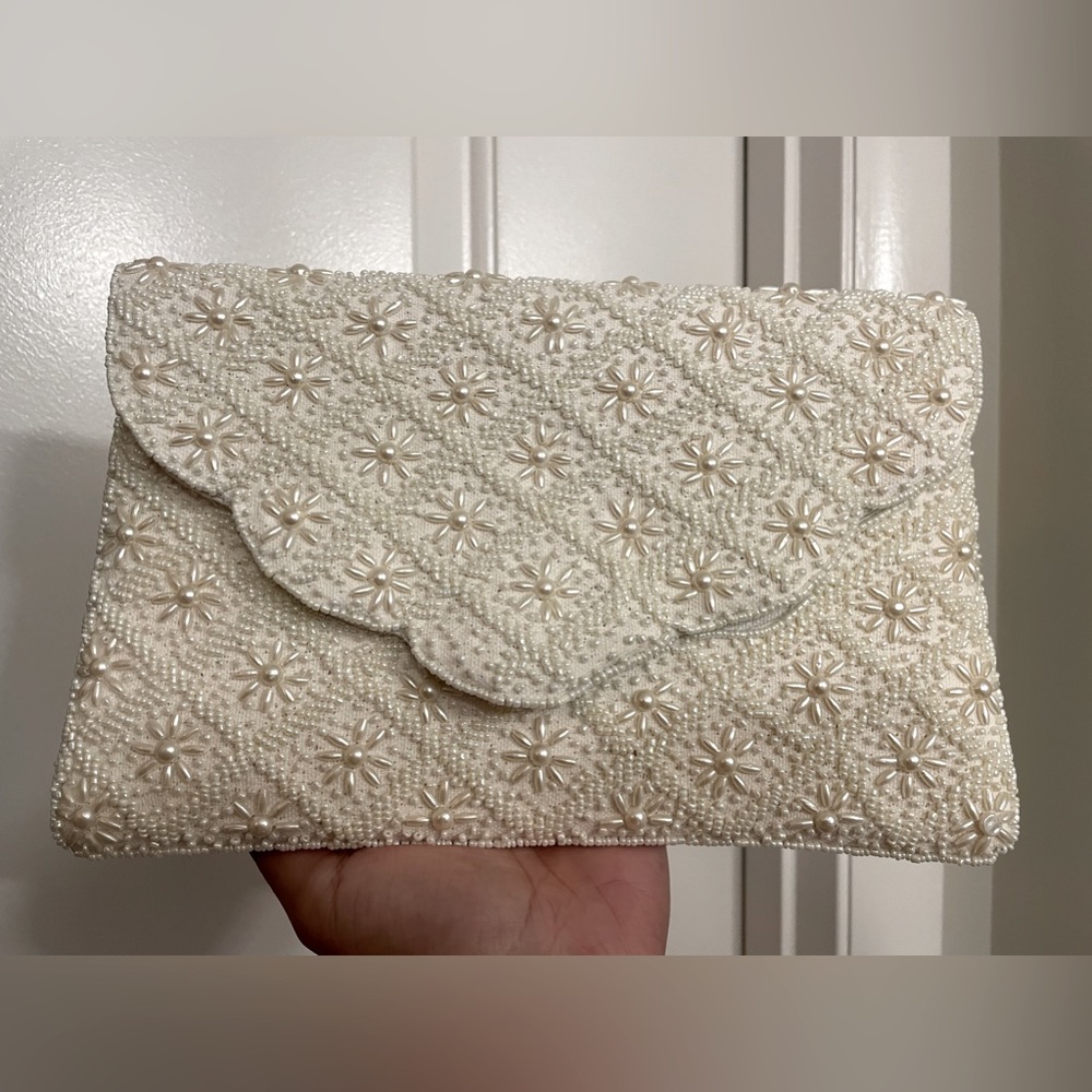 Beaded Ivory Scallop Clutch Bag